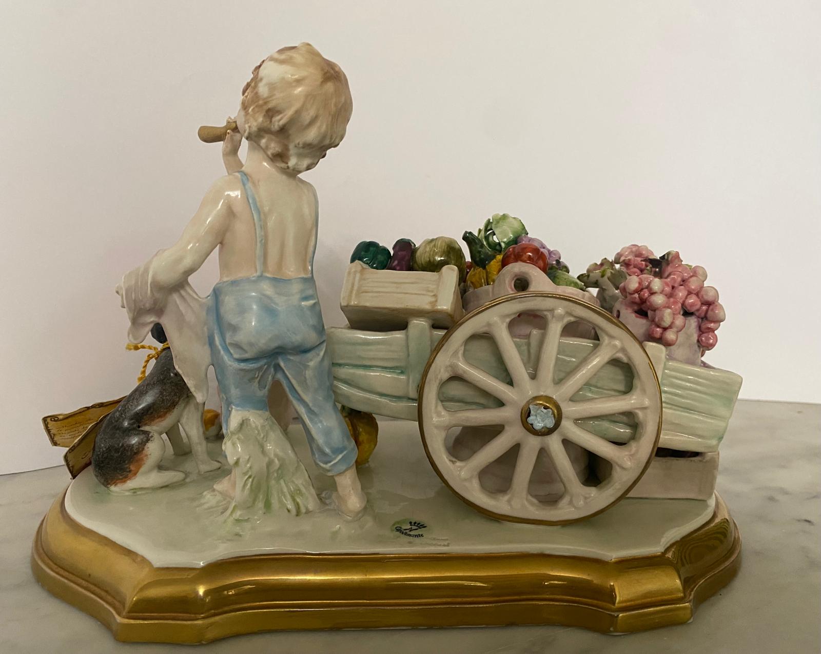 Porcelana Motivo Niño Vendiendo Frutas - Imagen 5