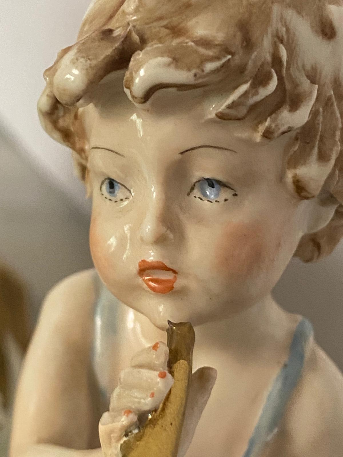 Porcelana Motivo Niño Vendiendo Frutas - Imagen 3