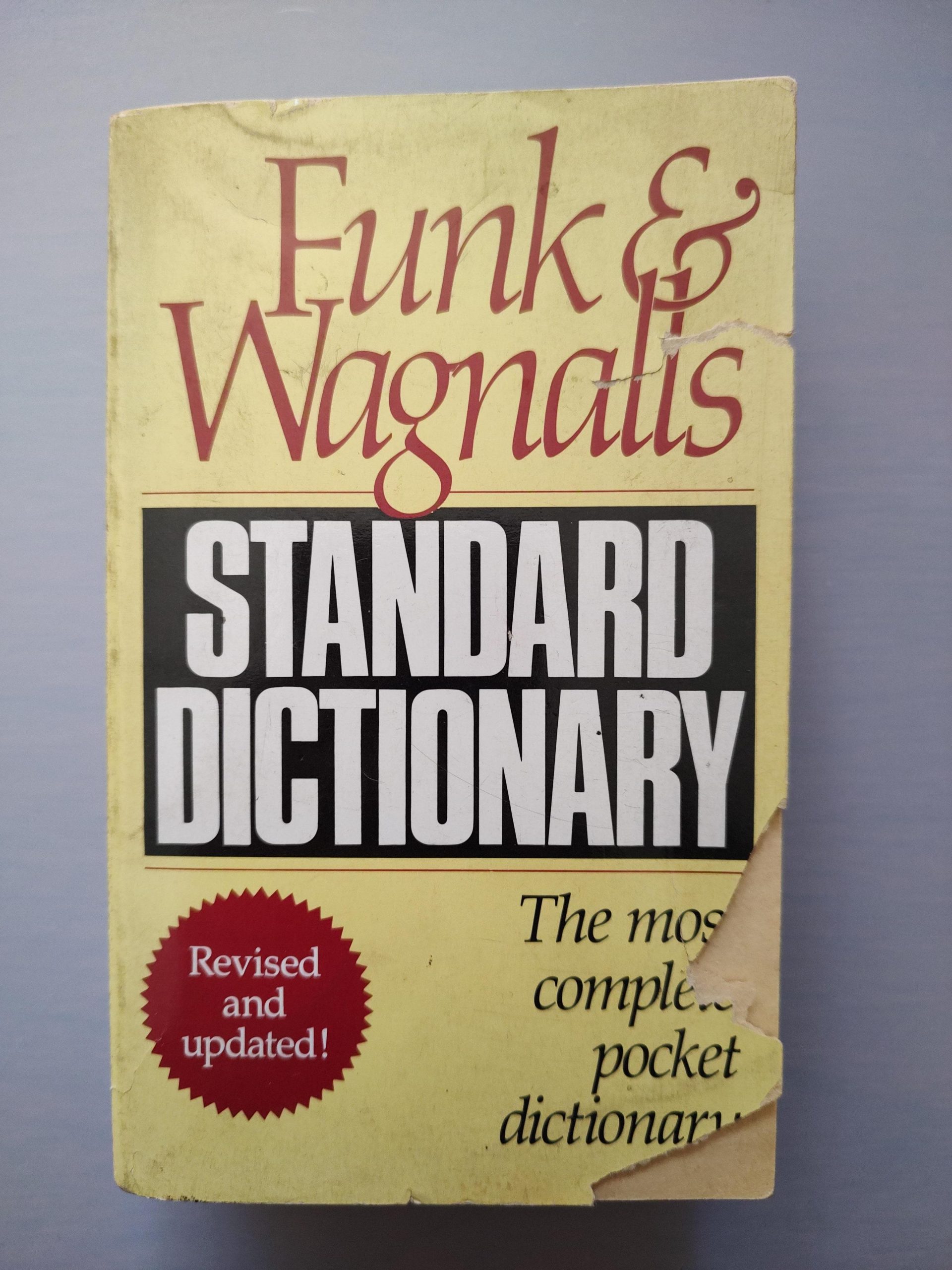 STANDARD DICTIONARY de Funk and Wagnalls