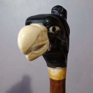 Bastón antiguo manilla cabeza de Águila madera y marfil