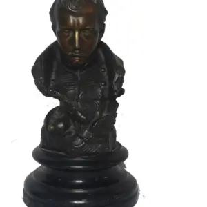 Busto de Napoleón hecho en bronce. Siglo XIX