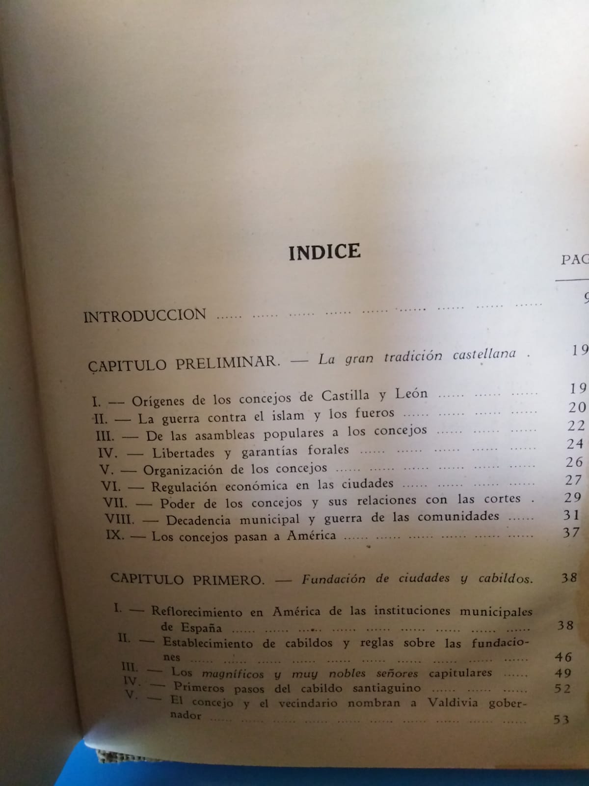 El Cabildo en Chile Colonial - Julio Alemparte -1940