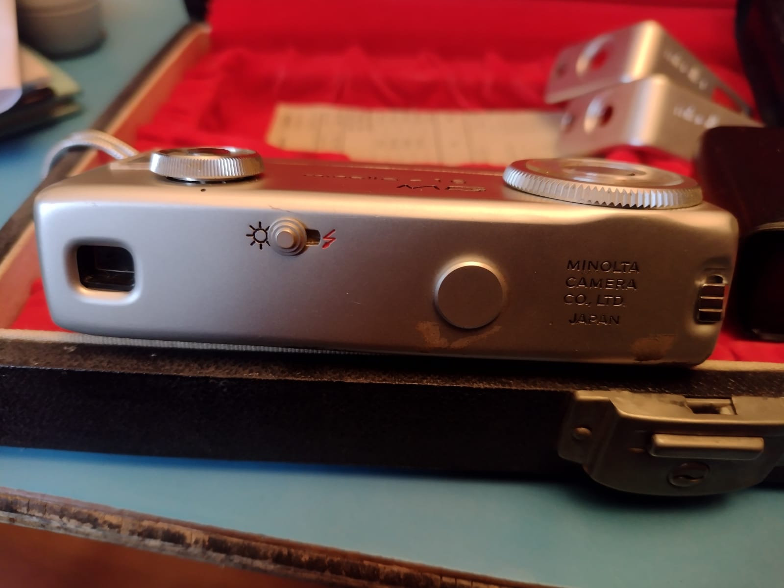 Máquina fotográfica Vintage "Minota 16 MG"