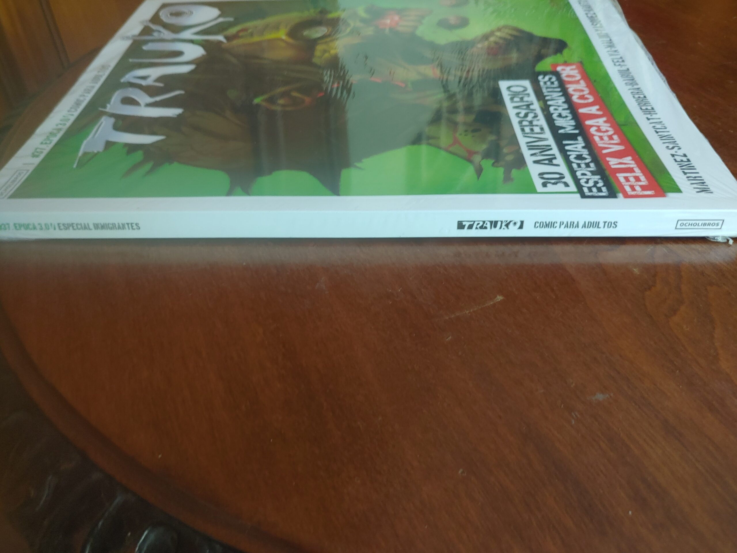 TRAUKO de Varios Autores - Imagen 3