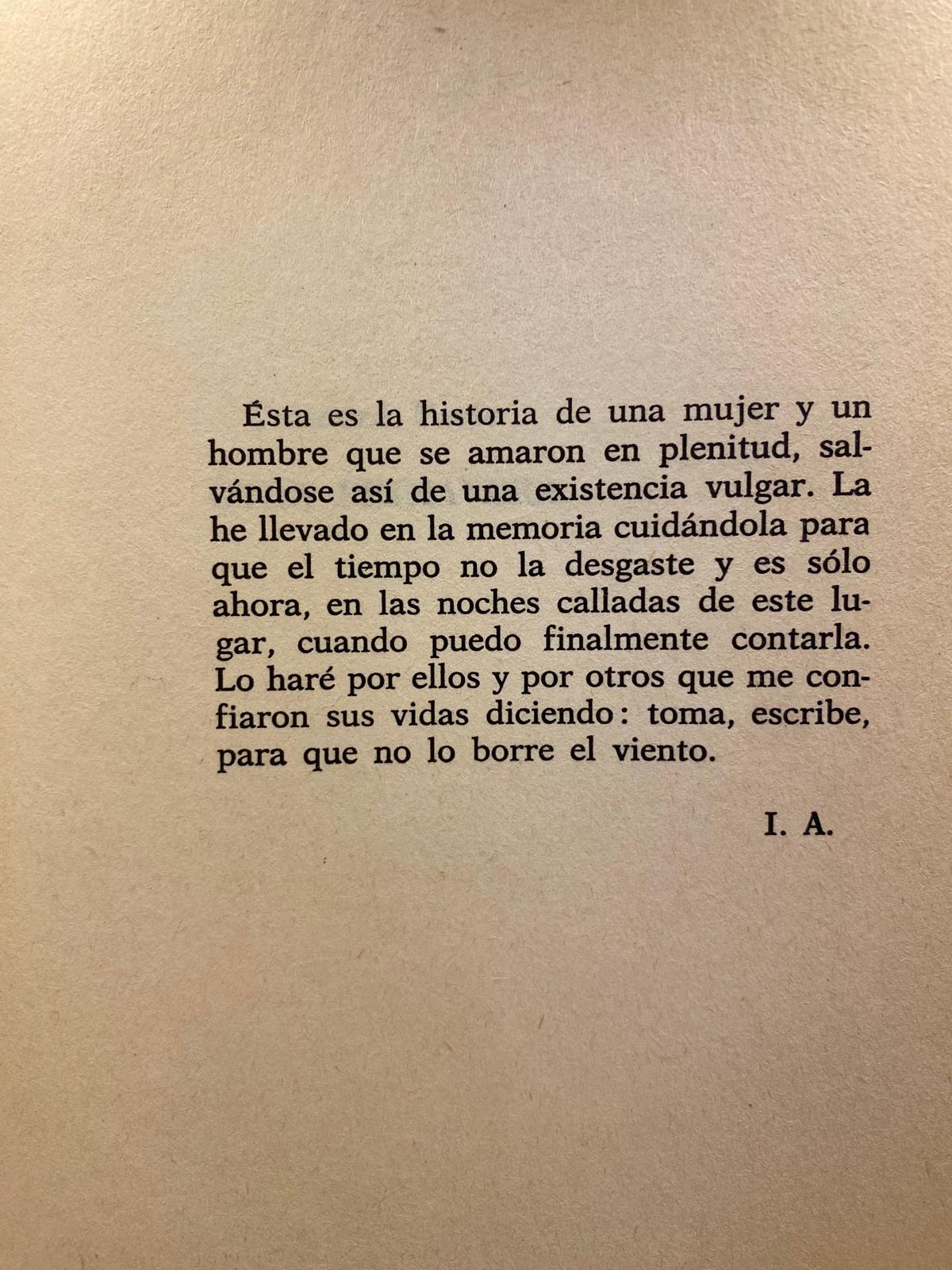 DE AMOR Y DE SOMBRA de Isabel Allende. Octava edición. Noviembre 1986 - Imagen 2