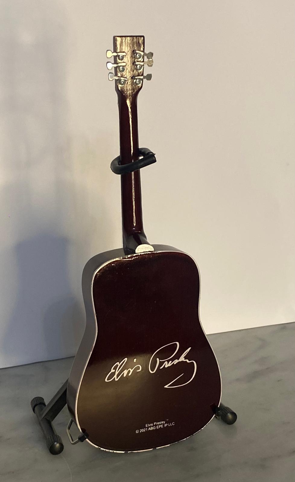 MINIATURA GUITARRA ELVIS PRESLEY 1955 AXE HEAVEM RÉPLICA COLECCIÓN - Imagen 7
