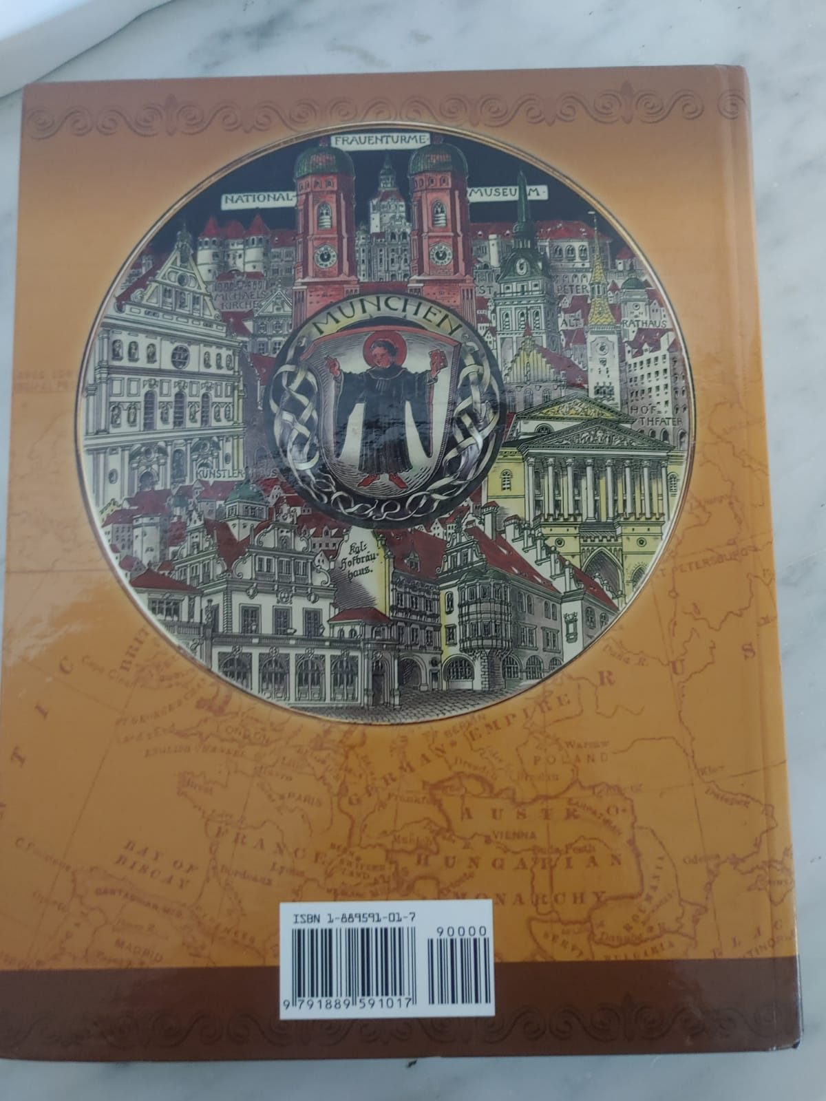 THE METTLACH BOOK, 4th Ed: Illustrated Catalog, Current Prices, Collectors Information - Imagen 2